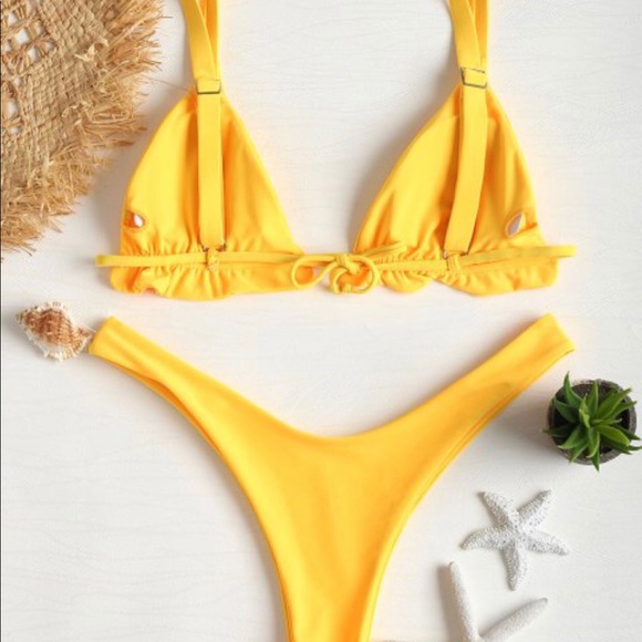 SHEIN swimsuit, new with tags - Picture 2 of 3